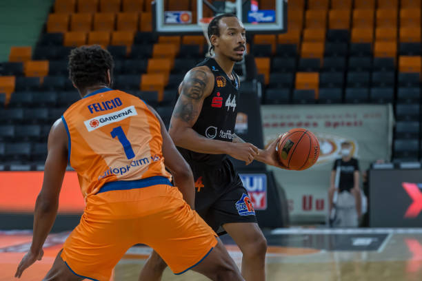 让我们来看 让我们来看