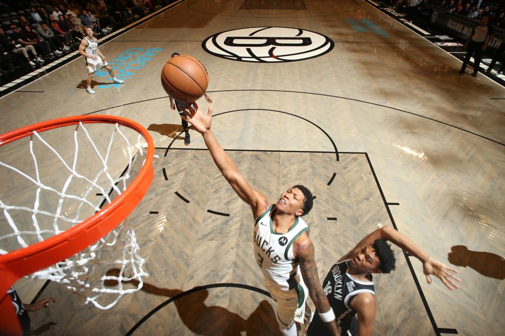 及其团队在 及其团队在