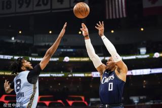 赛中占据主 赛中占据主